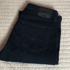 AG The Graduate Tailored Jeans